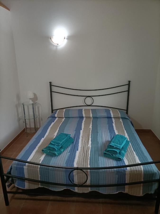 Casa Oasi Lägenhet Villa Cameroni Exteriör bild